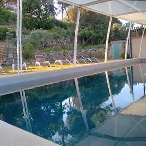Du Domaine De L'arbre De Vie Hébergement de vacances